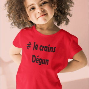 Sur cette image on peut voir un t-shirt personnalisé "# j'ai le dégun". Il est imprimé au sein de notre boutique l'usine du t-shirt à Caissargues dans le Gard.